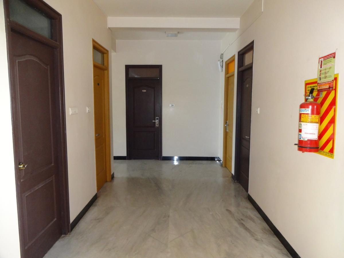 Hotel Grand Palace Κοϊμπατόρε Εξωτερικό φωτογραφία
