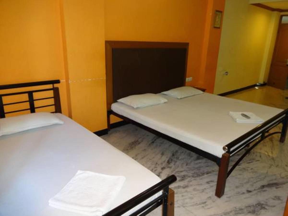 Hotel Grand Palace Κοϊμπατόρε Εξωτερικό φωτογραφία