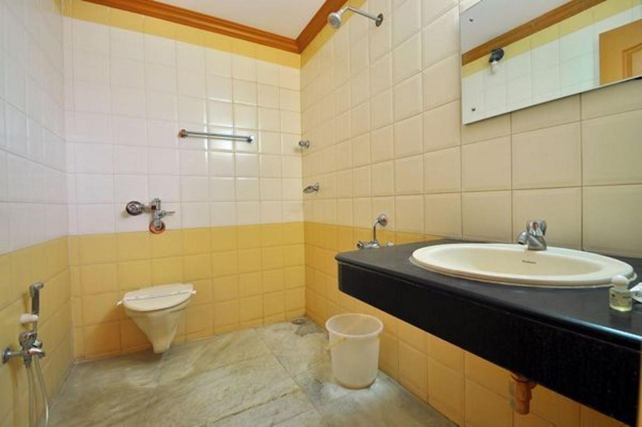 Hotel Grand Palace Κοϊμπατόρε Εξωτερικό φωτογραφία