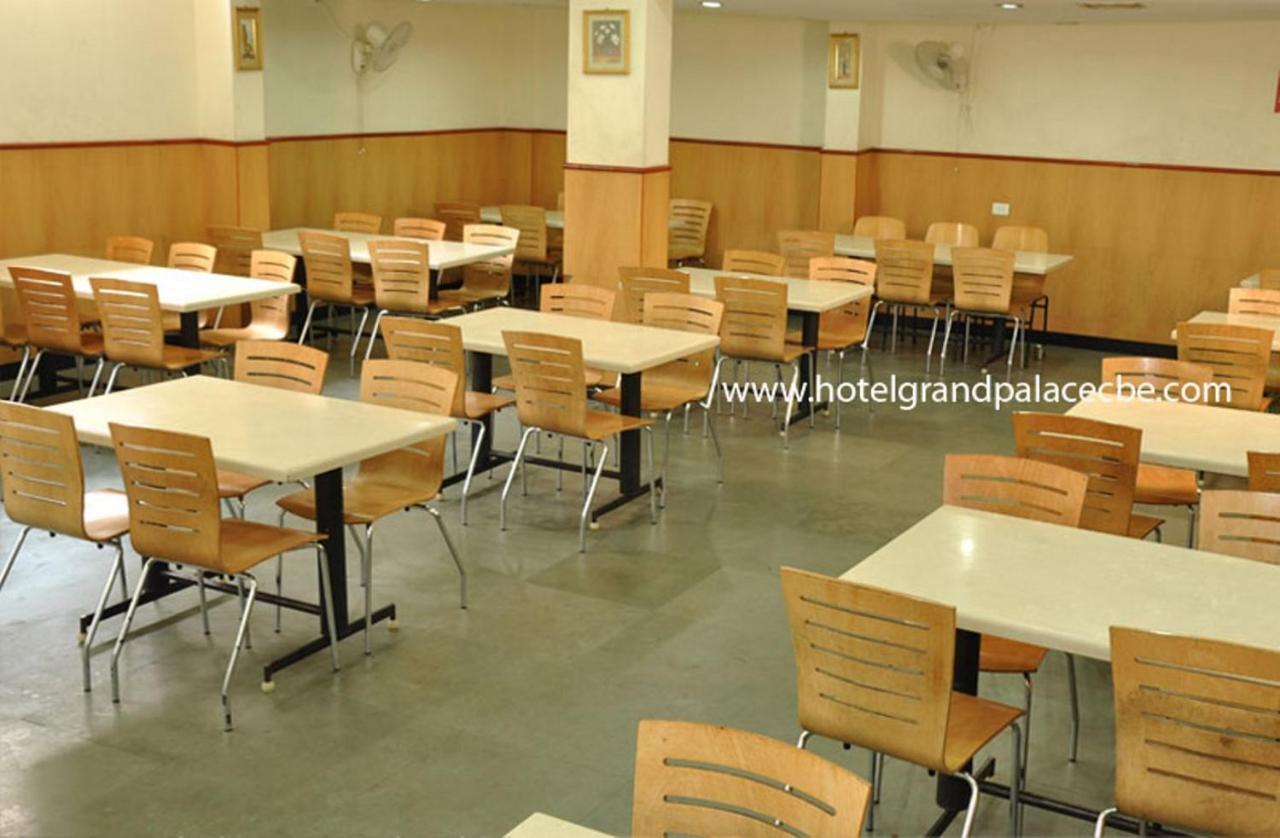 Hotel Grand Palace Κοϊμπατόρε Εξωτερικό φωτογραφία